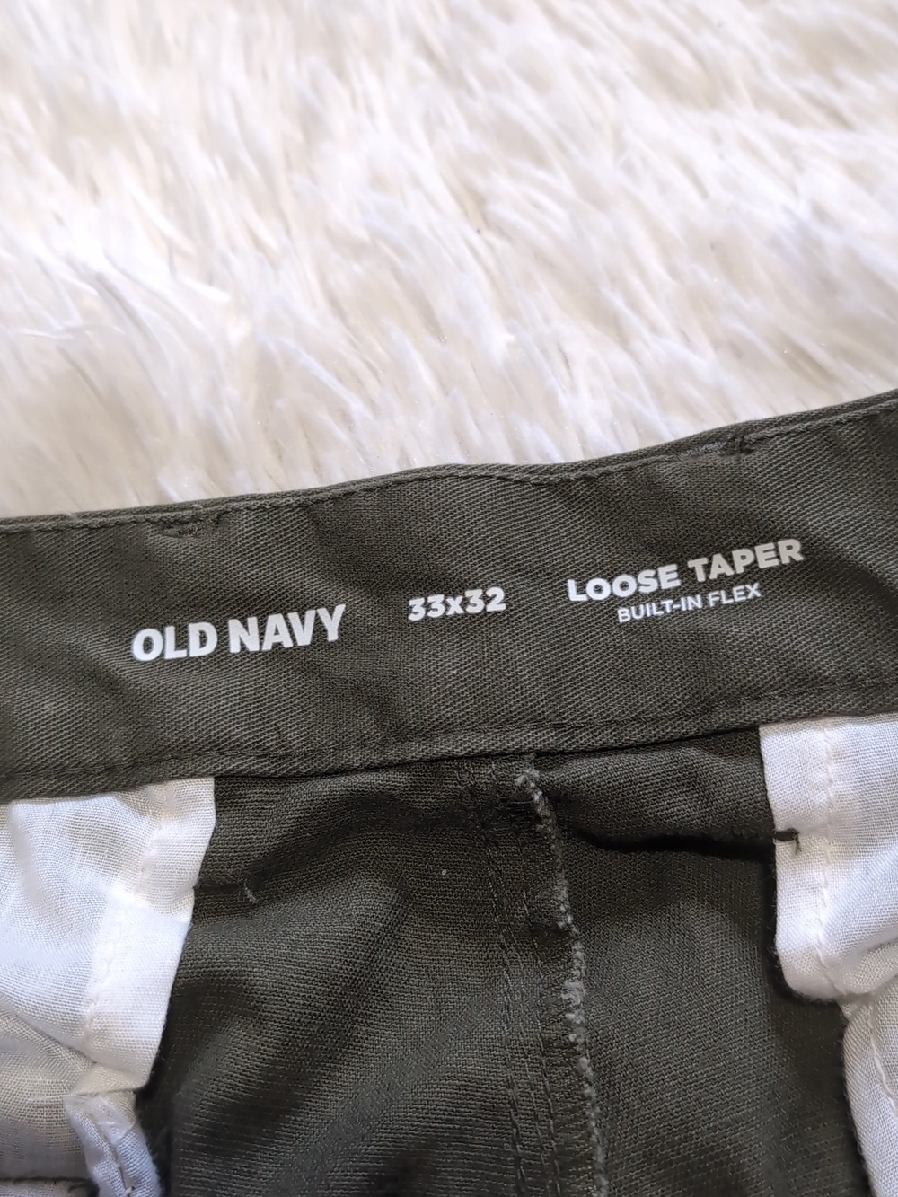 Old Navy Olive Green Loose Taper Built-In Flex Chino Ankle Pants Size 33x32 - Picture 10 of 15